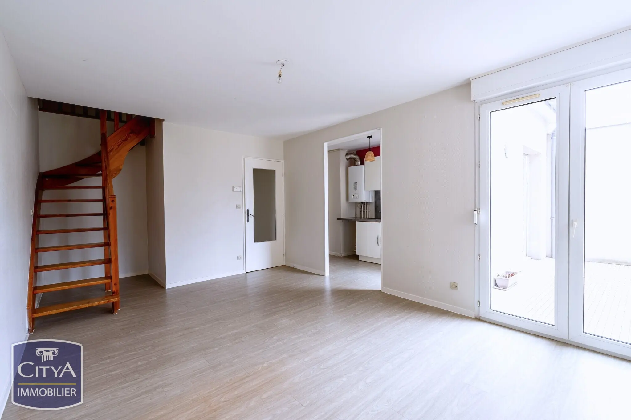 Photo 1 Appartement 4 pièces 85.74m²