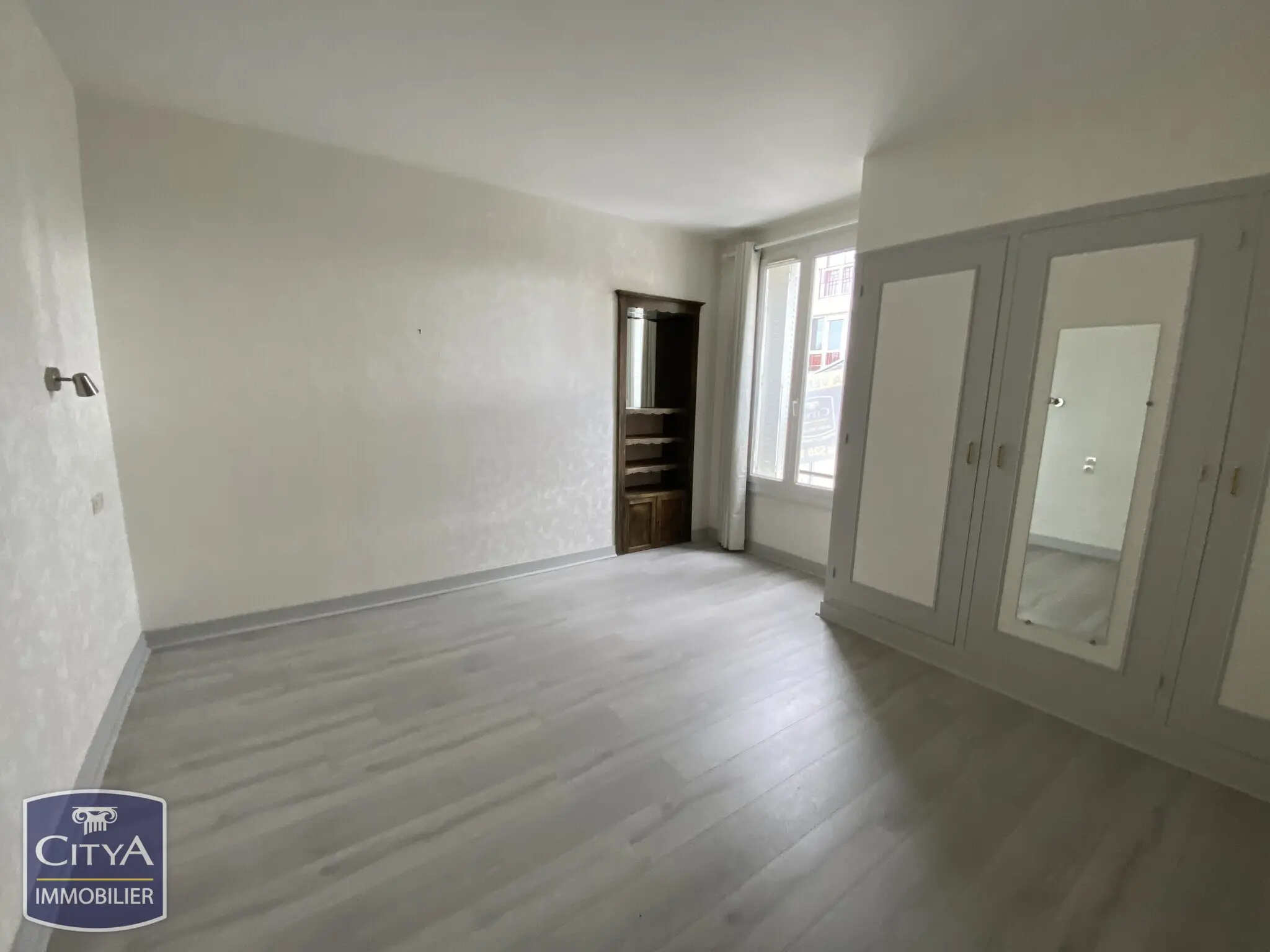 Photo 10 Maison 8 pièces 166.63m²