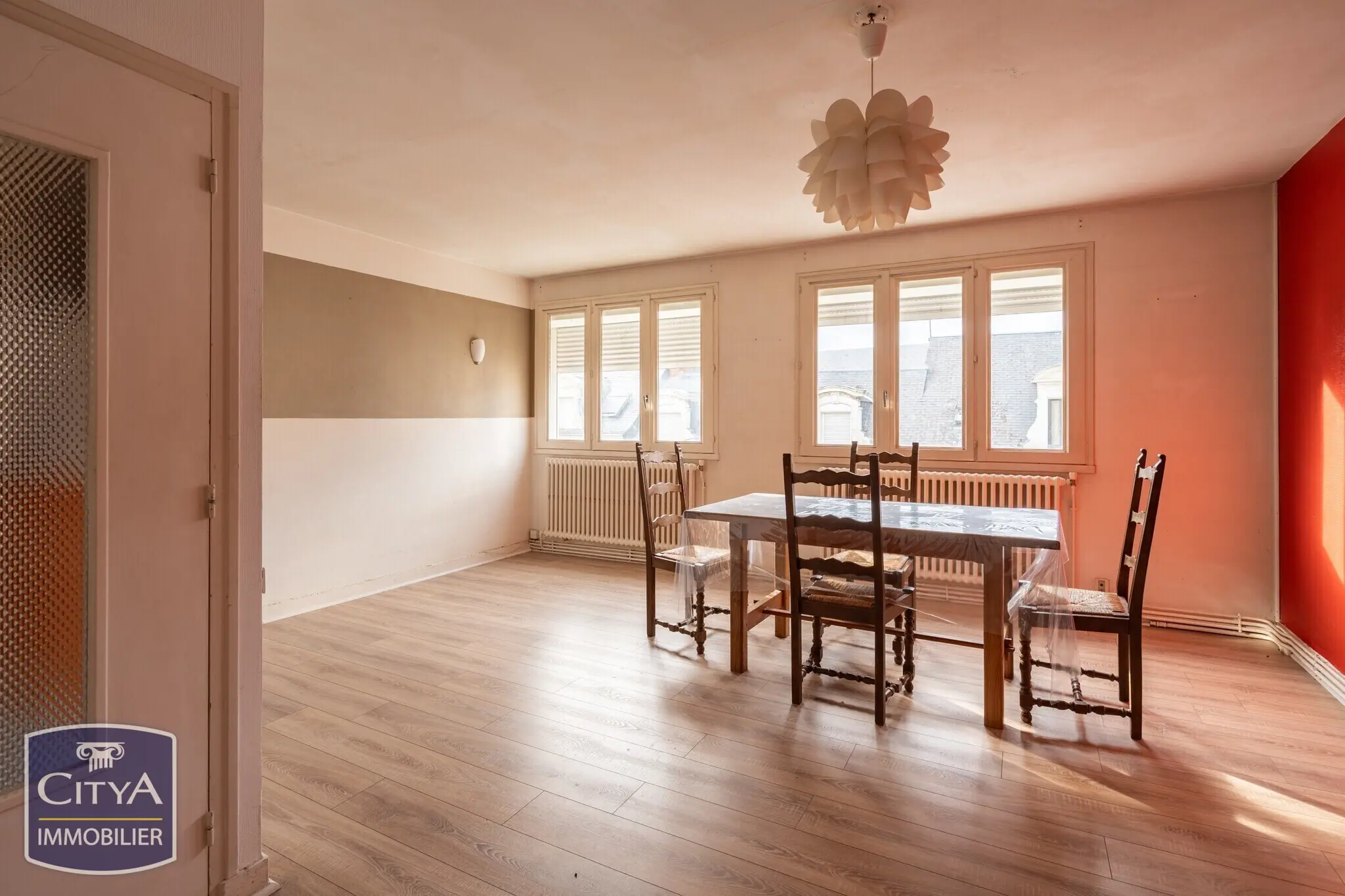 Photo 8 Immeuble 208m²