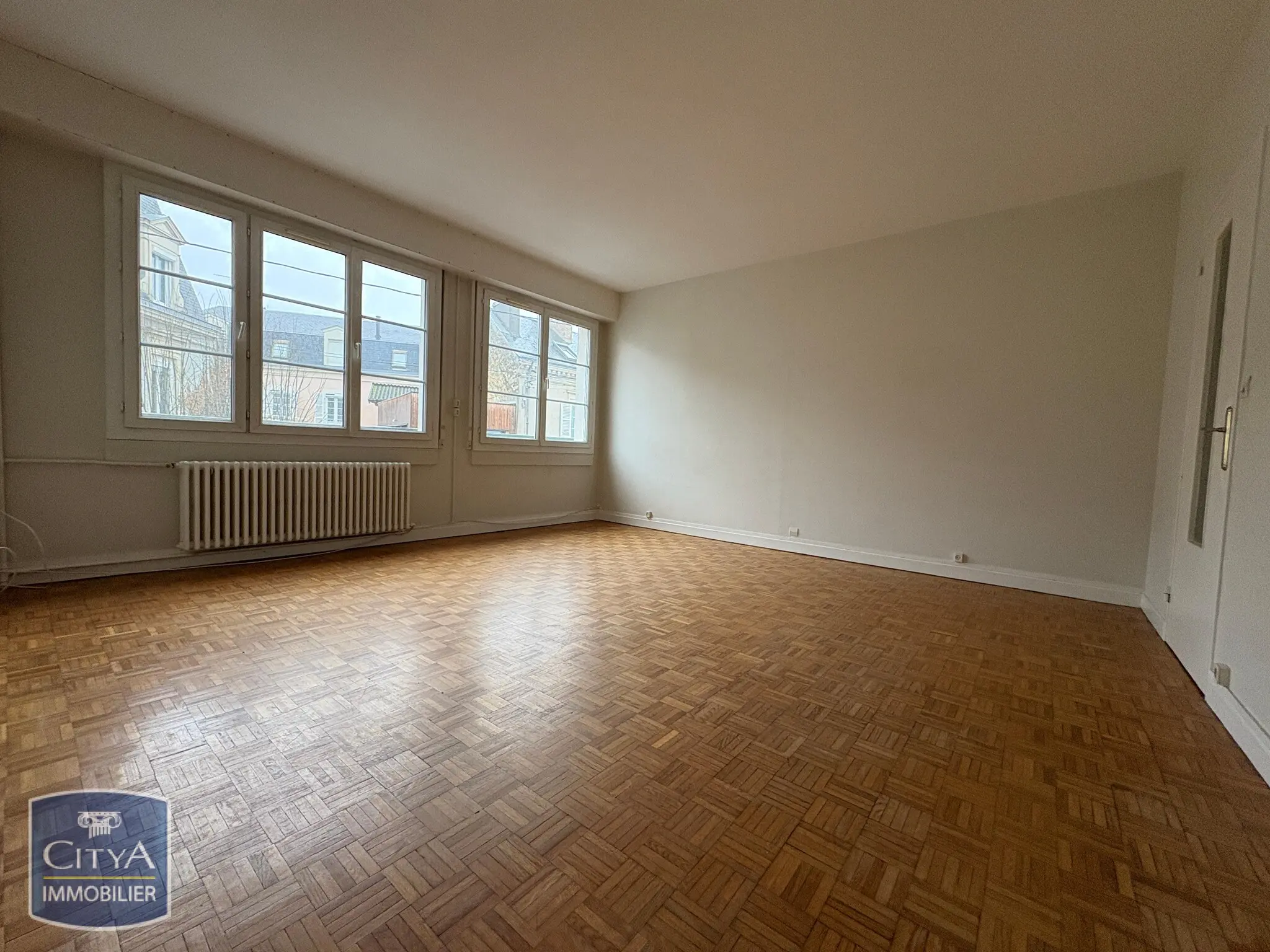 Photo 2 Appartement 4 pièces 99.1m²