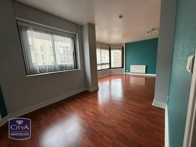 Photo 2 Appartement 2 pièces 64m²