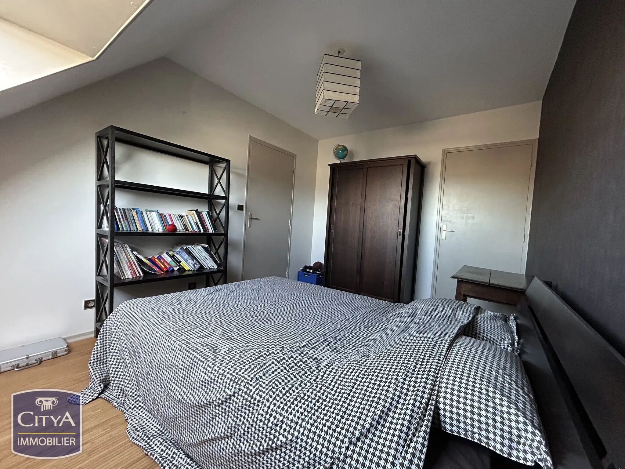 Photo 12 Appartement 5 pièces 104.33m²