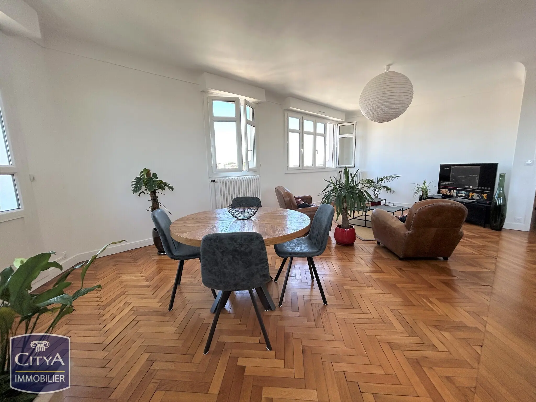 Photo 1 Appartement 3 pièces 91.73m²