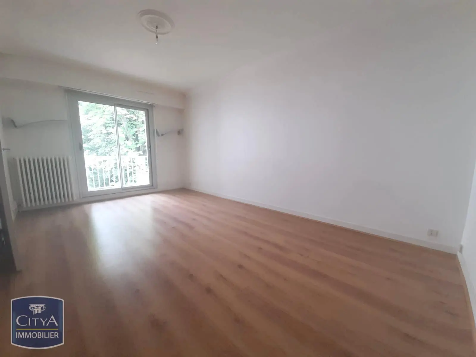 Photo 1 Appartement 2 pièces 57.67m²