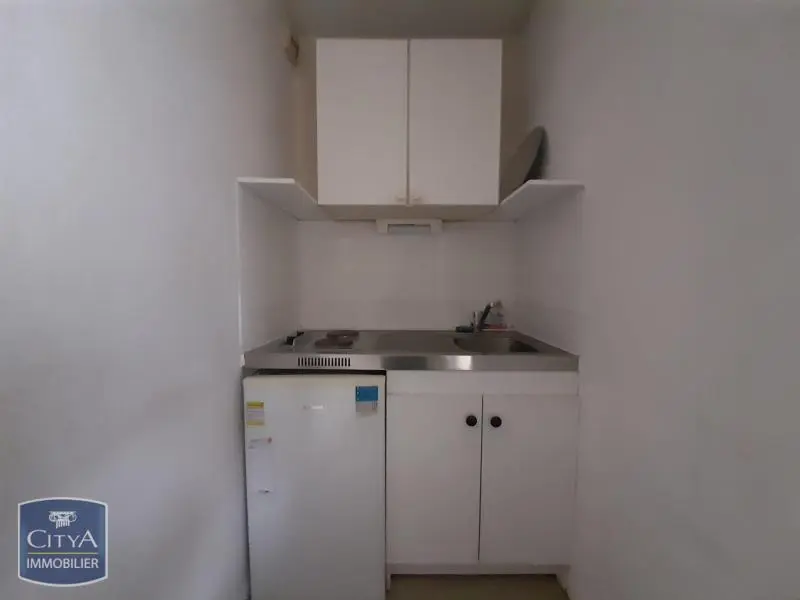Photo 3 Appartement 1 pièce 19.71m²
