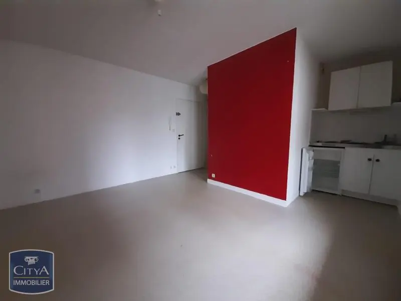Photo 1 Appartement 1 pièce 19.71m²