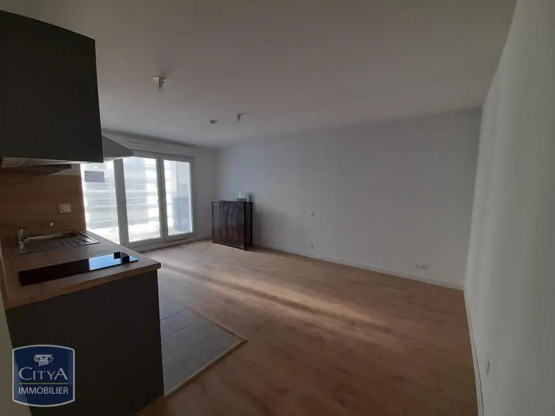 Photo 3 Appartement 1 pièce 30.47m²