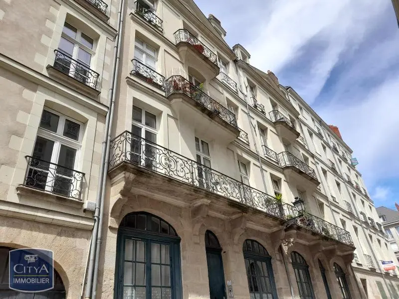 Photo 1 Appartement 1 pièce 18.35m²