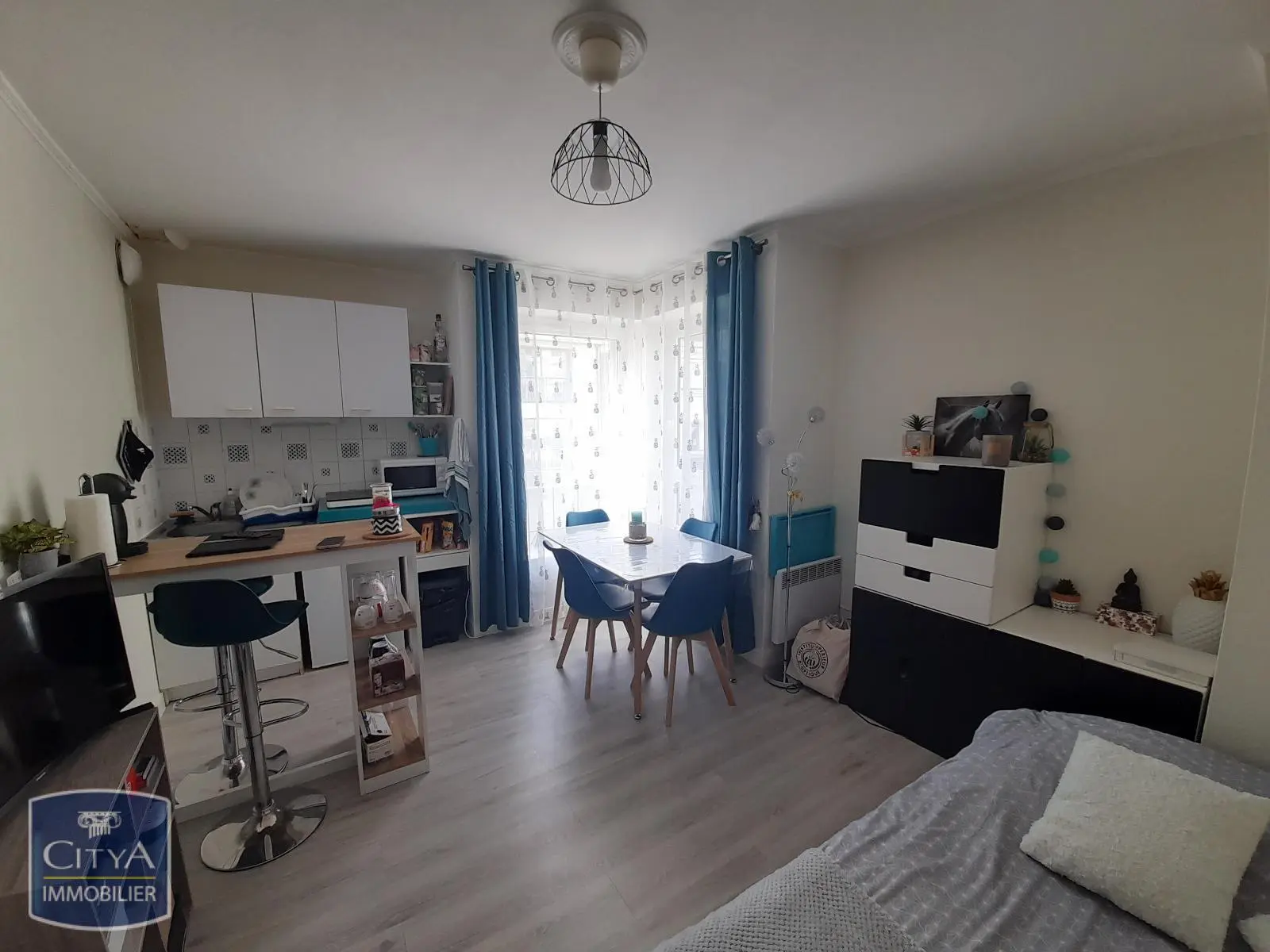 Photo 2 Appartement 1 pièce 20.27m²