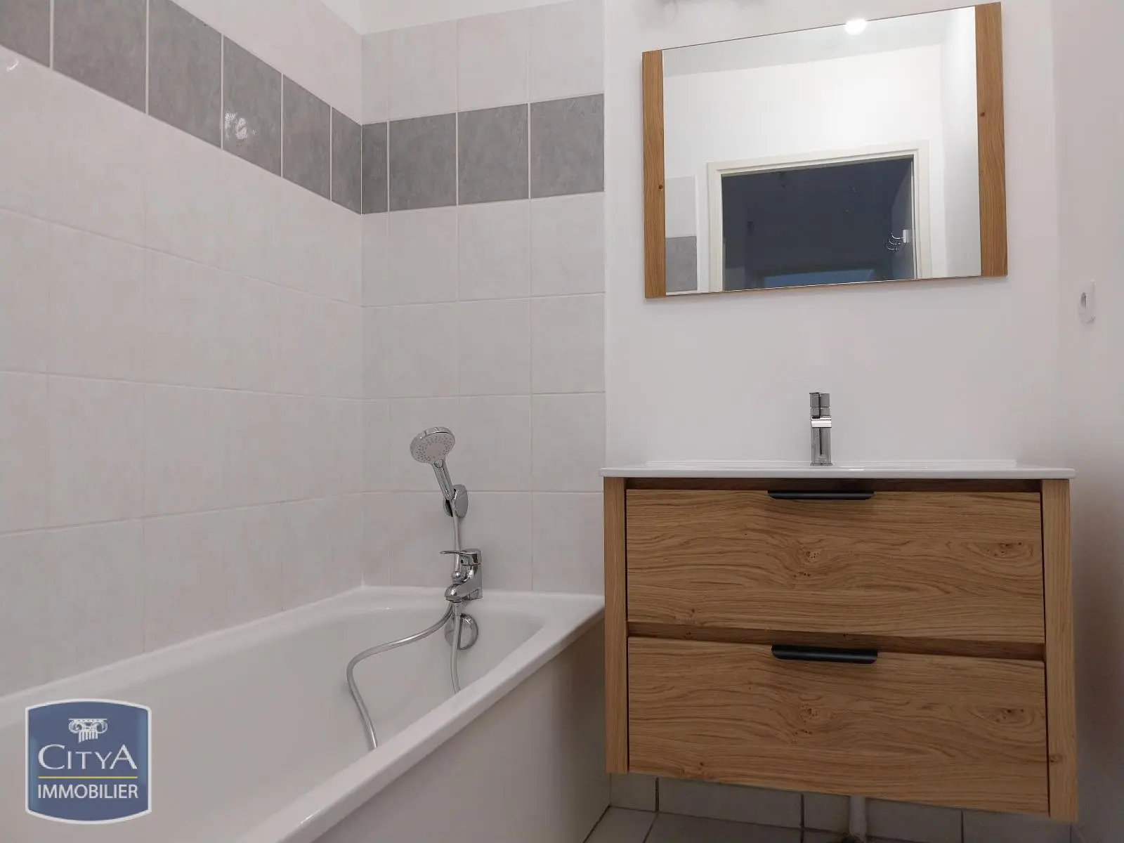 Photo 3 Appartement 2 pièces 47.82m²