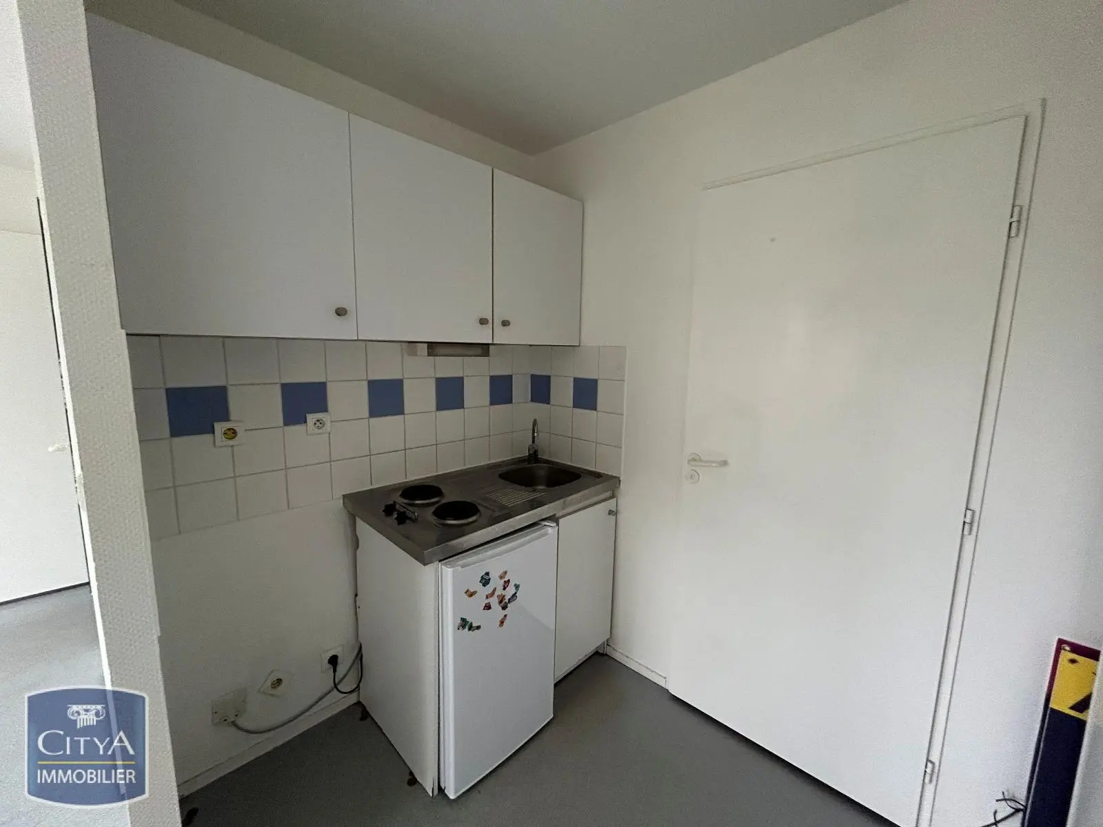 Photo 3 Appartement 1 pièce 23.97m²
