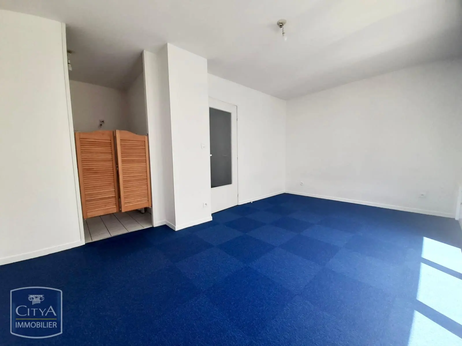 Photo 4 Appartement 1 pièce 23.89m²