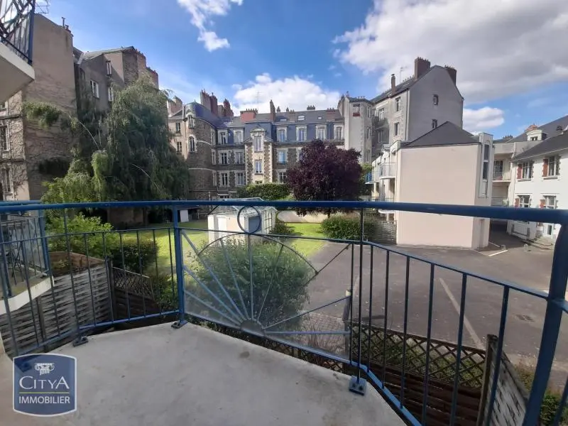 Photo 1 Appartement 1 pièce 18.32m²