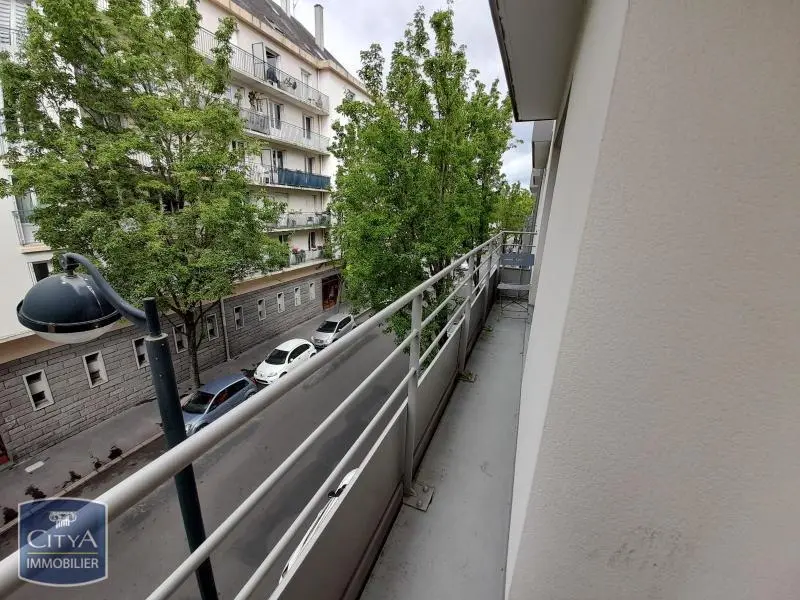 Photo 3 Appartement 1 pièce 24.78m²