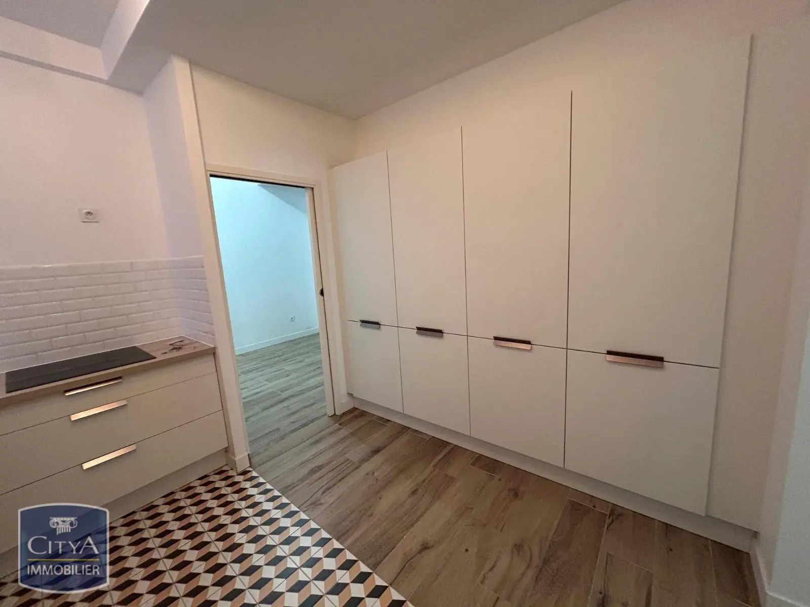 Photo 4 Appartement 2 pièces 74.79m²