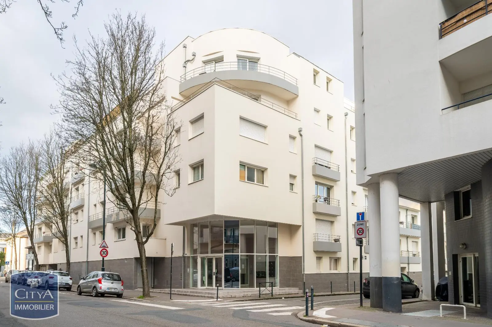 Photo 2 pour Appartement 1 pièce 24.78m² Photo 2 Appartement 1 pièce 24.78m²