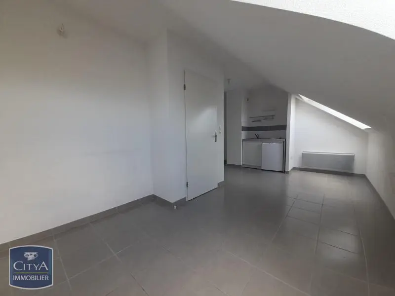 Photo 3 Appartement 1 pièce 19.77m²