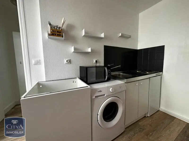 Photo 3 Appartement 1 pièce 24.18m²