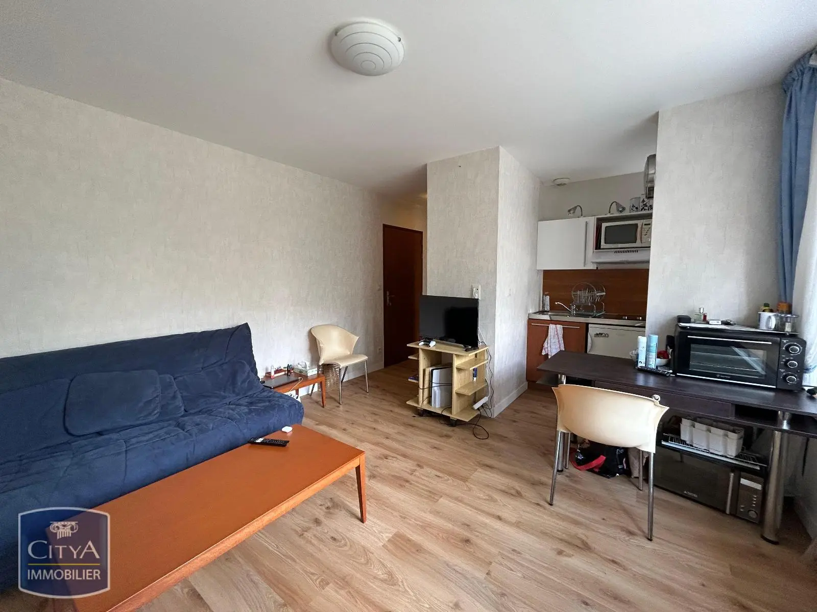 Photo 2 Appartement 1 pièce 24.52m²