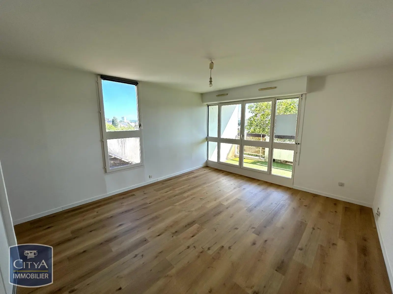 Photo 1 Appartement 1 pièce 38.48m²