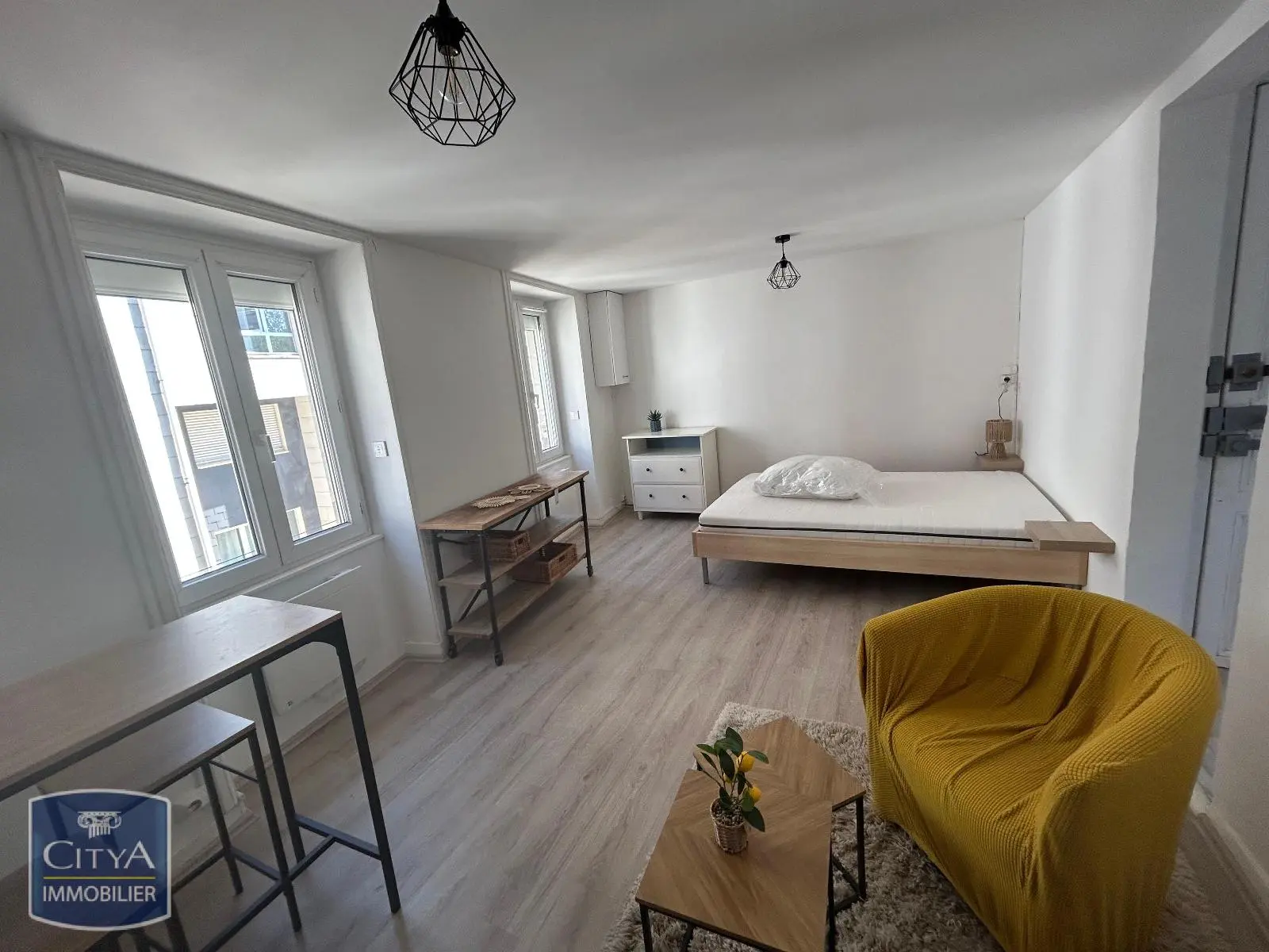 Photo 1 Appartement 1 pièce 25.95m²