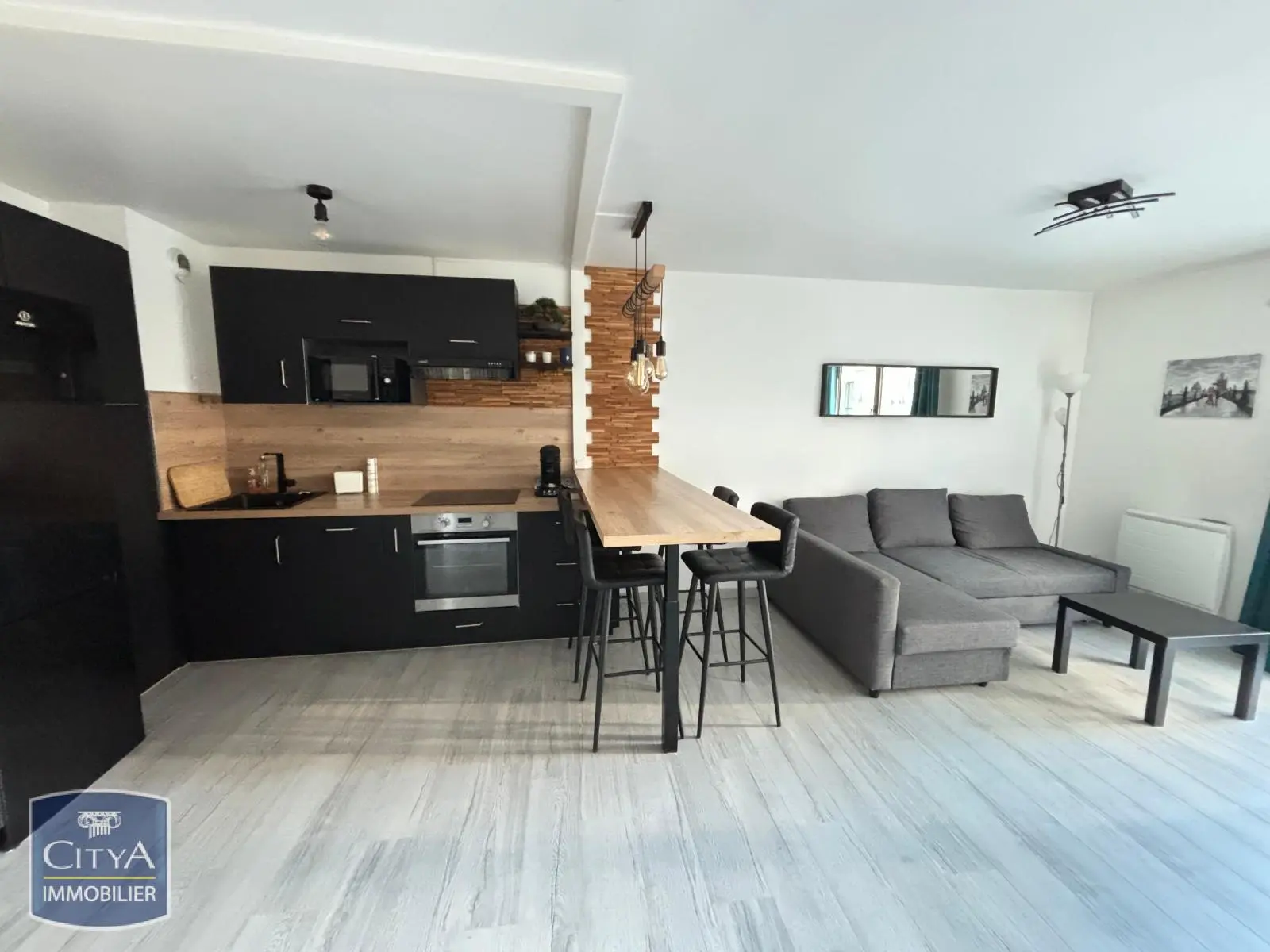 Photo 2 Appartement 2 pièces 41.77m²