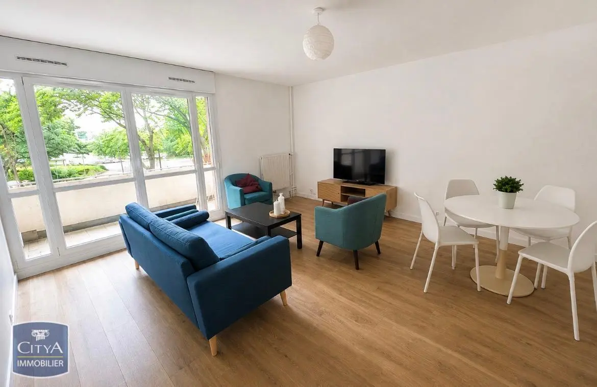 Photo 1 Appartement 6 pièces 107m²