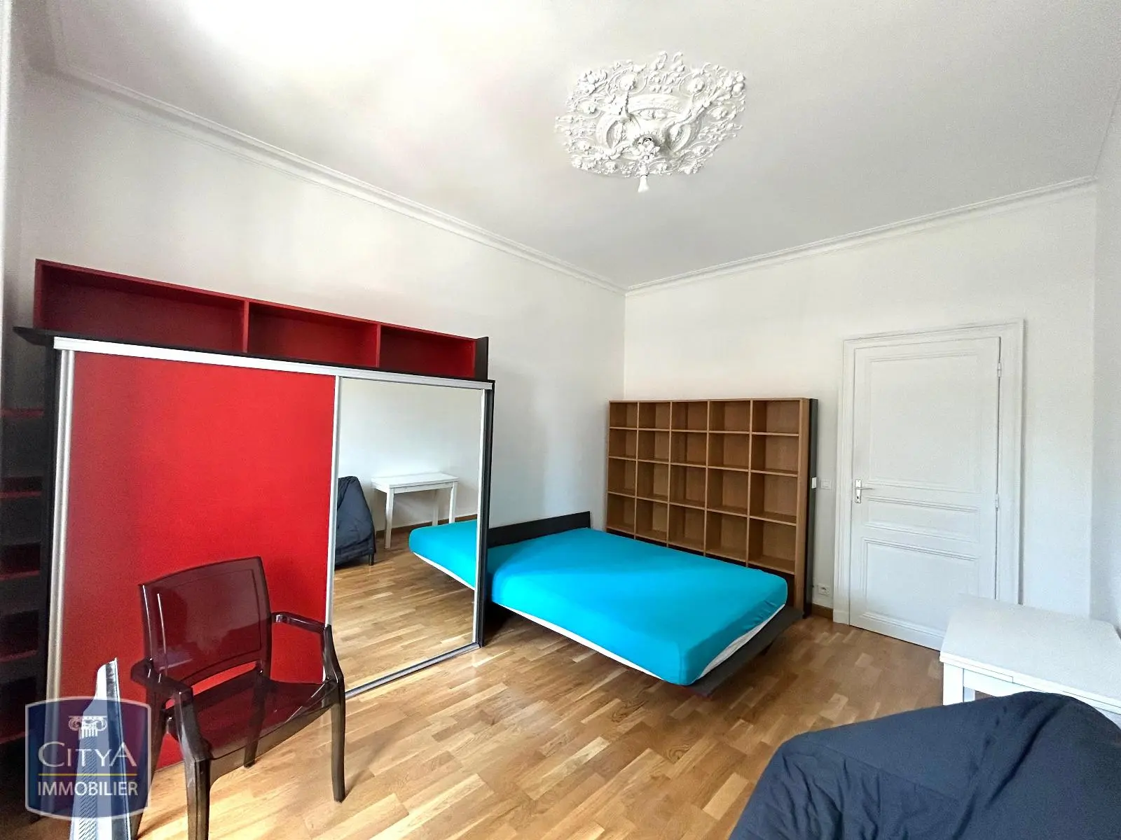 Photo 2 Appartement 1 pièce 33.91m²