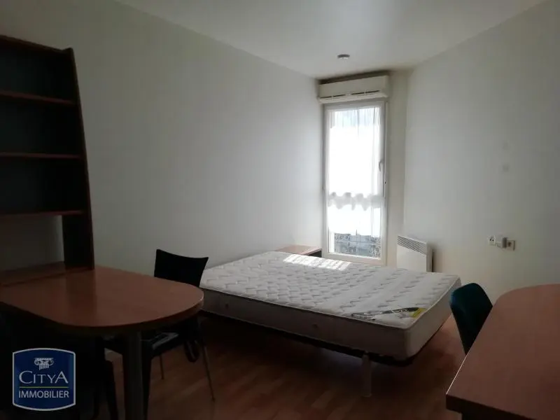 Photo 3 Appartement 1 pièce 22.73m²