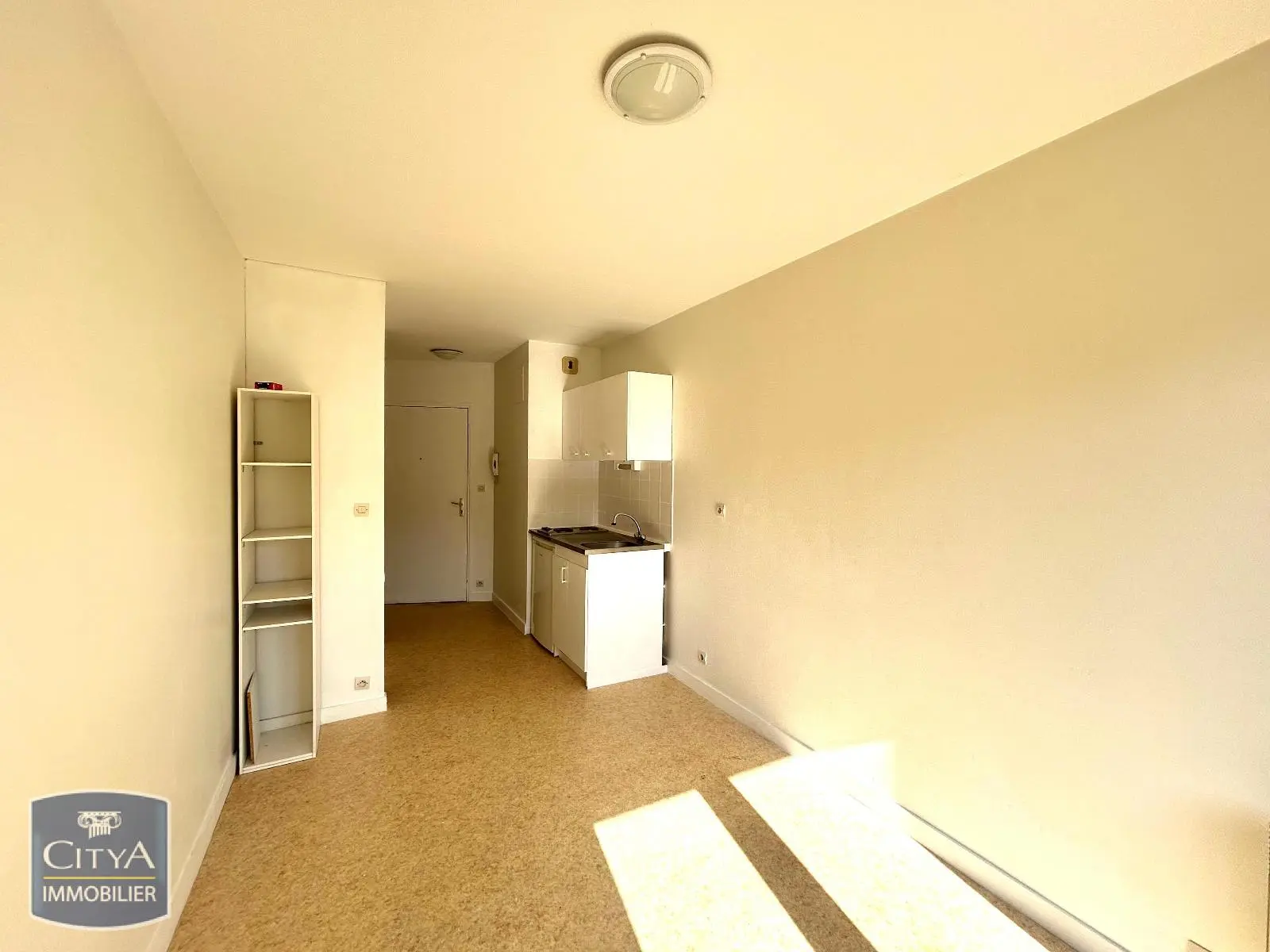 Photo 3 Appartement 1 pièce 17.42m²