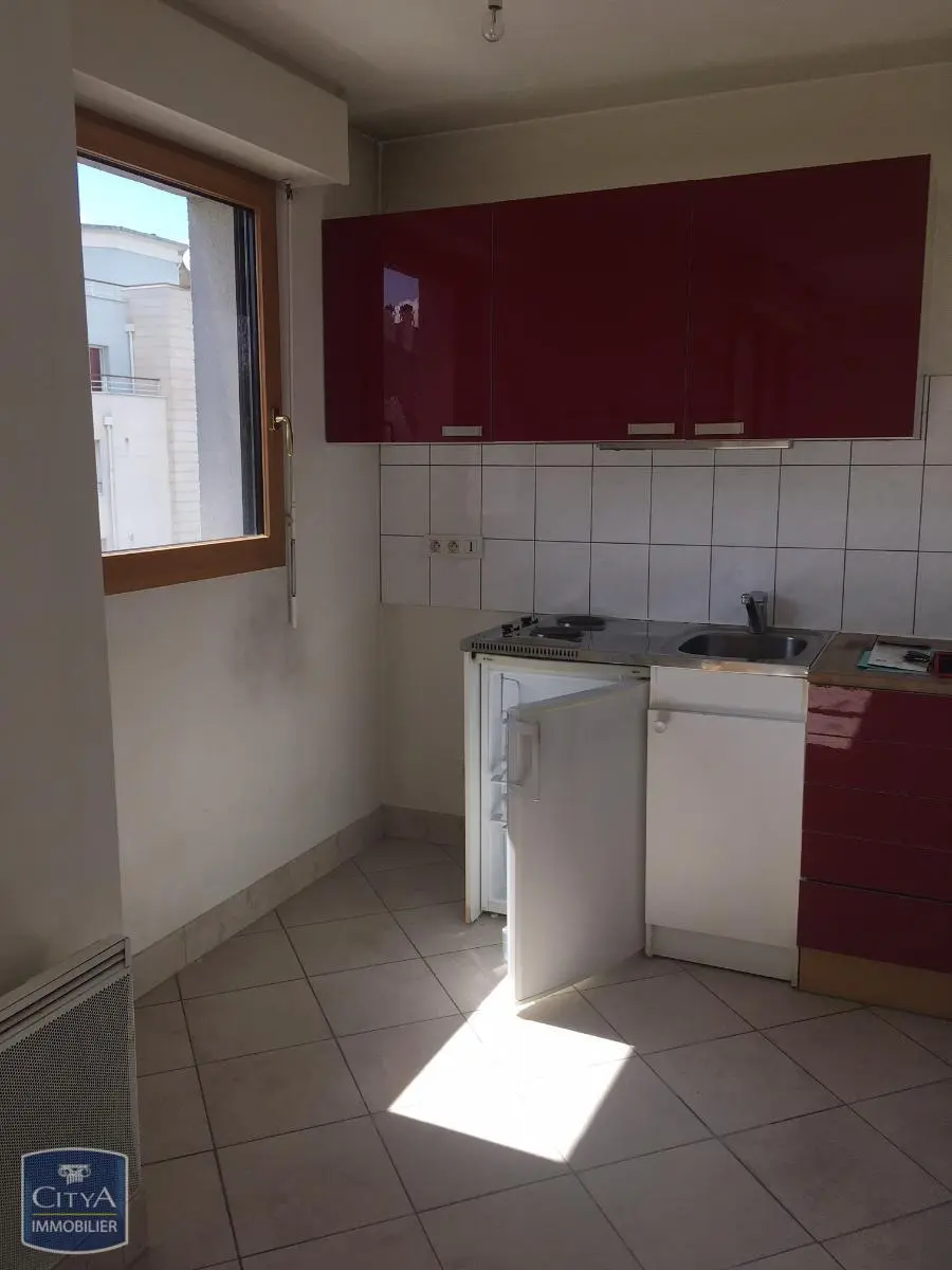 Photo 2 Appartement 1 pièce 32.78m²