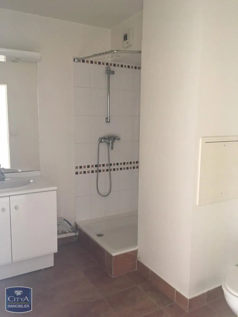 Photo 3 Appartement 1 pièce 32.78m²