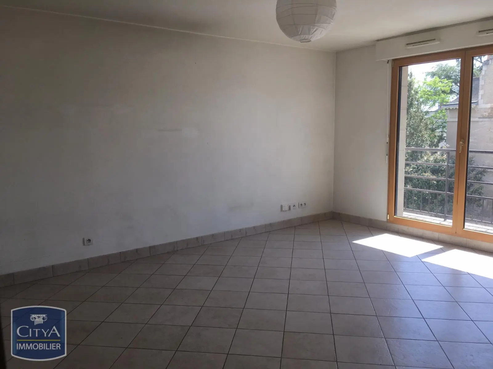 Photo 1 Appartement 1 pièce 32.78m²