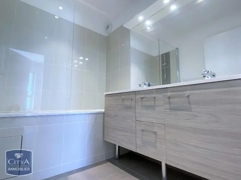 Photo 12 Appartement 4 pièces 92.55m²