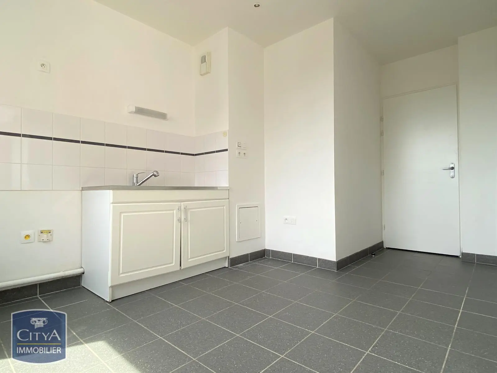 Photo 2 Appartement 3 pièces 80.82m²