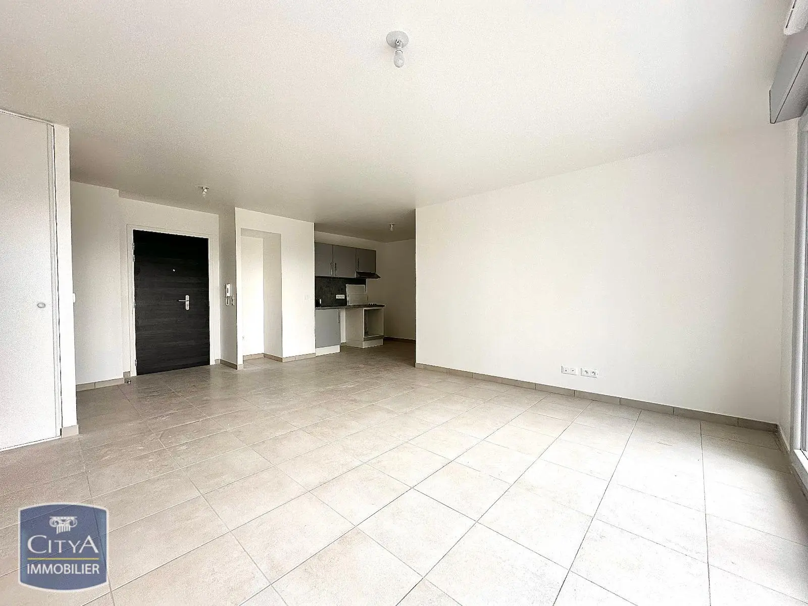 Photo 3 Appartement 4 pièces 79.27m²