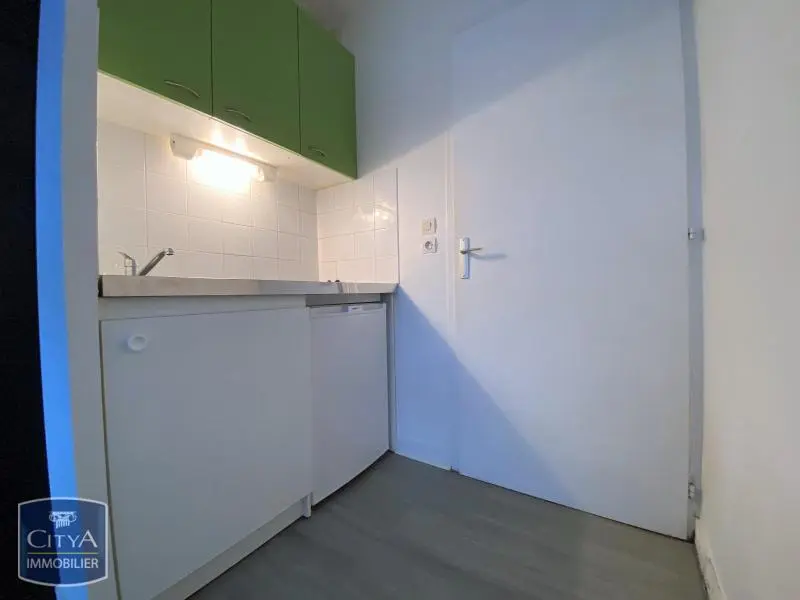 Photo 3 Appartement 1 pièce 18.74m²