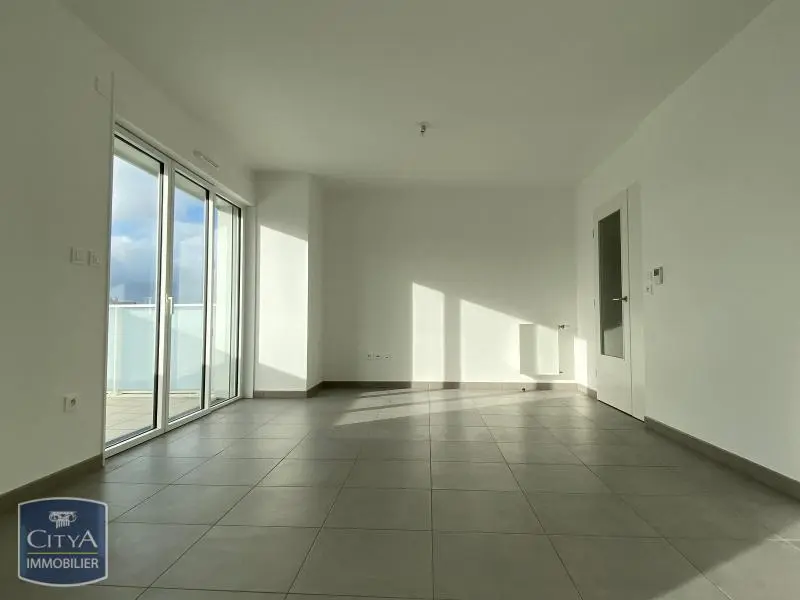 Photo 1 Appartement 4 pièces 93.83m²