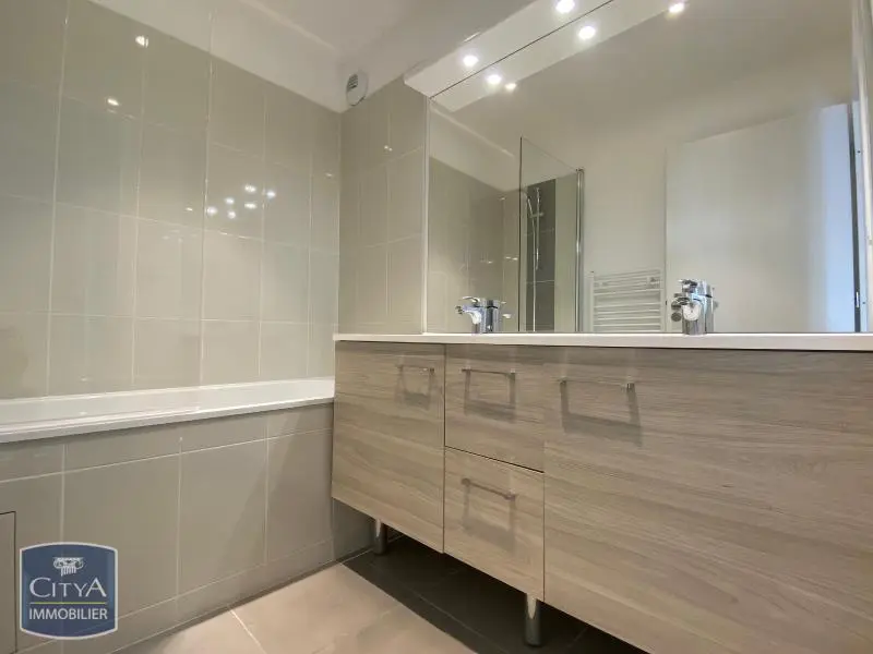 Photo 7 Appartement 4 pièces 93.83m²