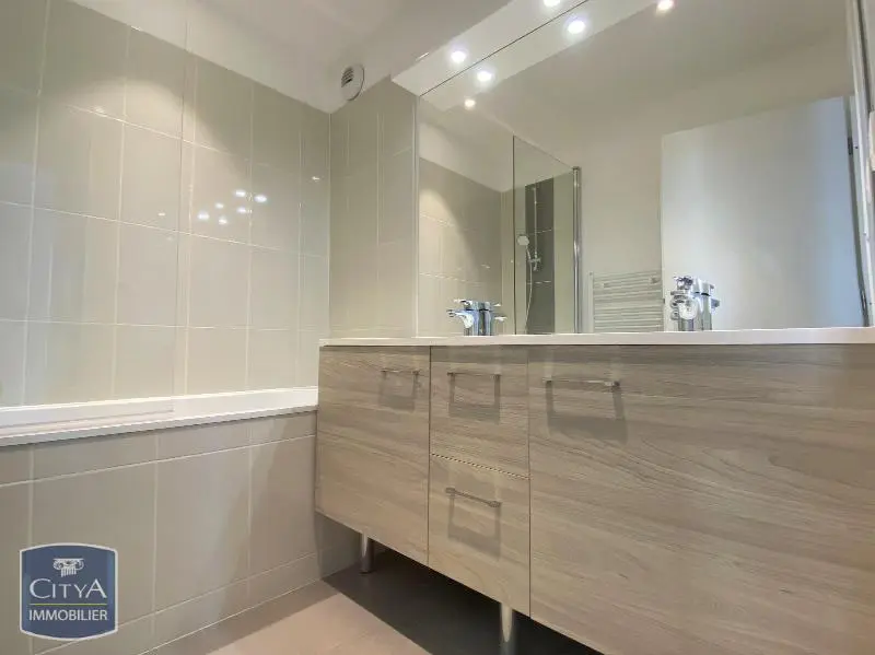 Photo 7 Appartement 4 pièces 93.56m²