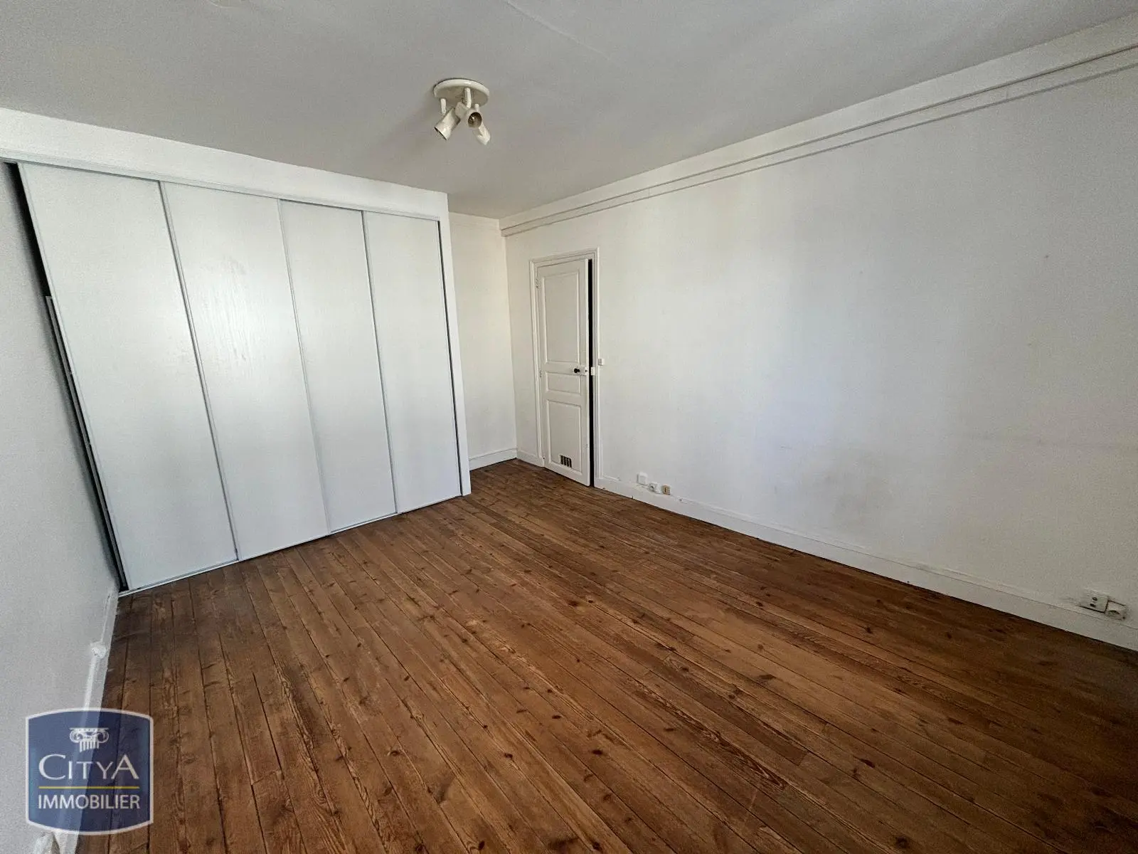 Photo 3 Appartement 2 pièces 56.43m²