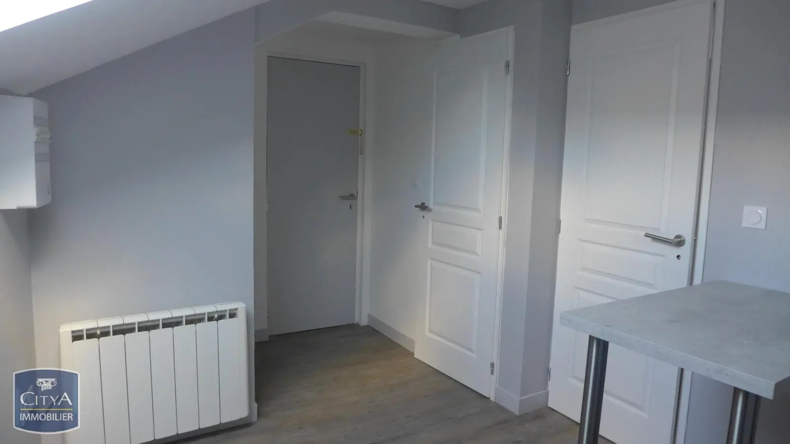 Photo 2 Appartement 1 pièce 19.64m²