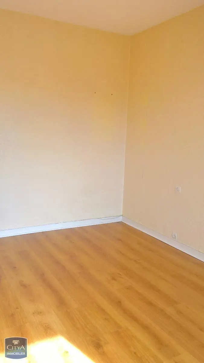 Photo 7 Appartement 5 pièces 91.43m²