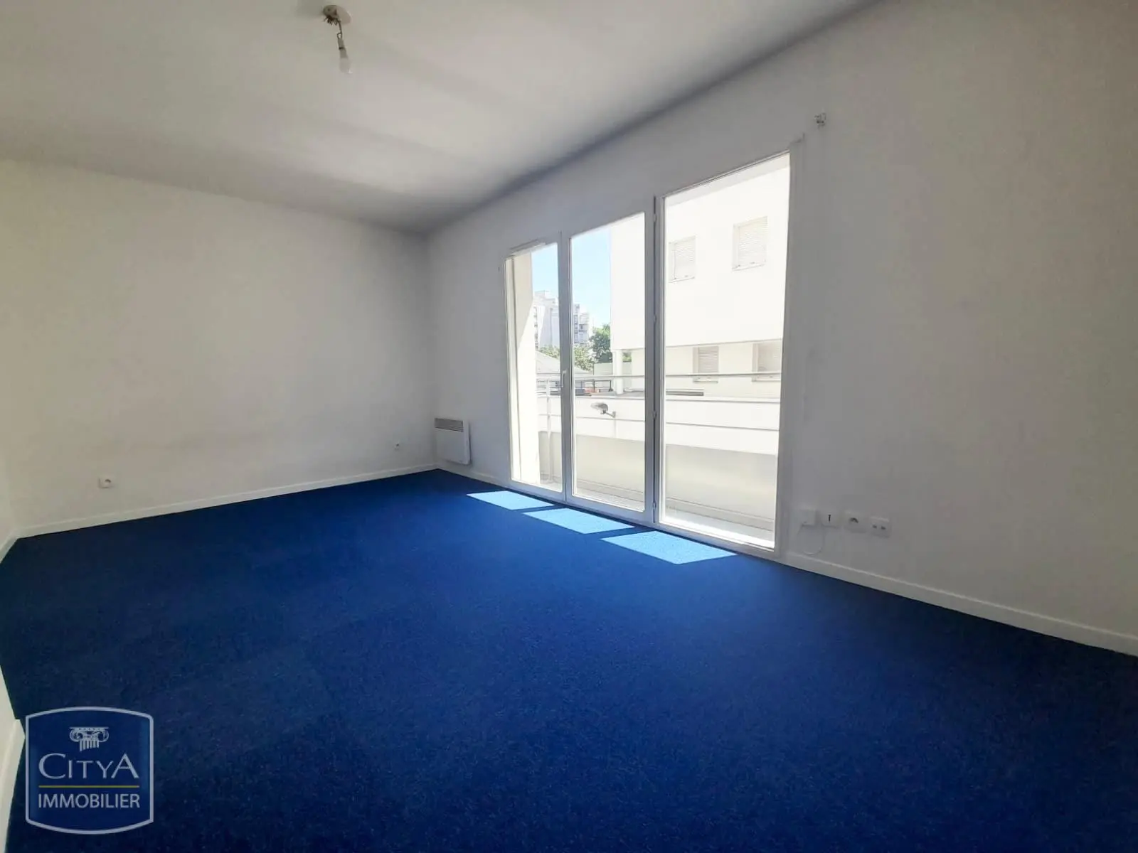 Photo 3 Appartement 1 pièce 23.89m²