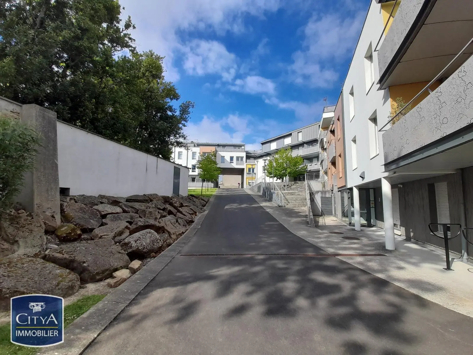 Photo 1 Appartement 1 pièce 34.89m²