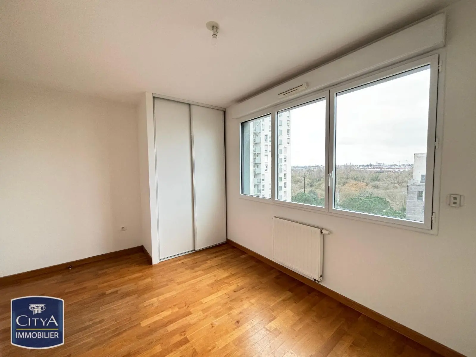 Photo 1 Appartement 5 pièces 146.7m²