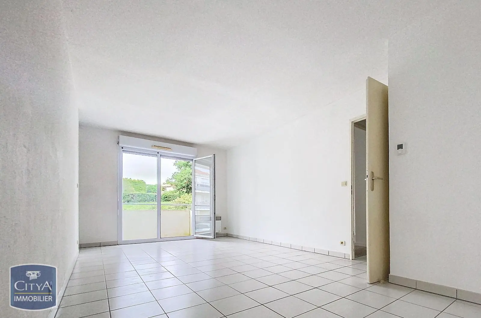 Photo 1 Appartement 2 pièces 43.77m²