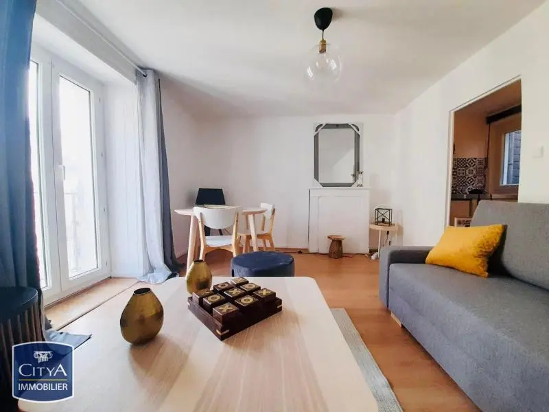 Photo 1 Appartement 1 pièce 23.01m²