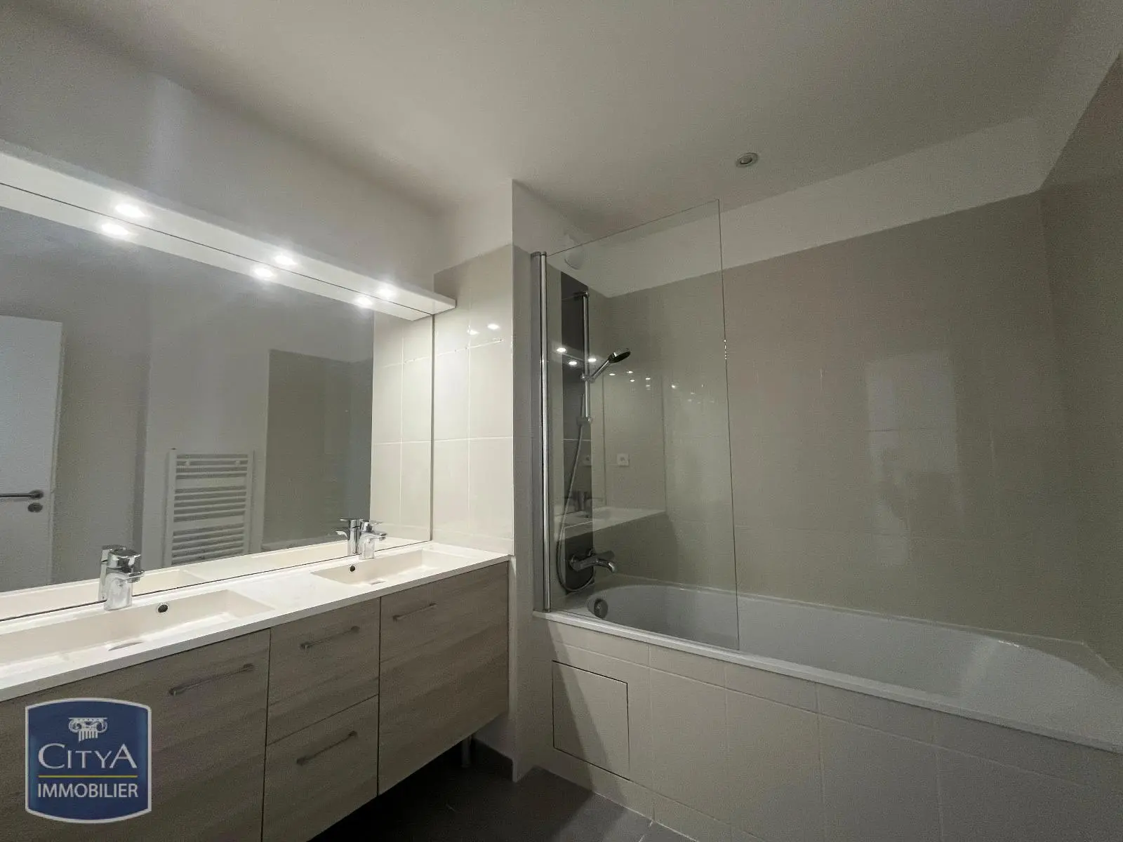Photo 6 Appartement 3 pièces 75.18m²