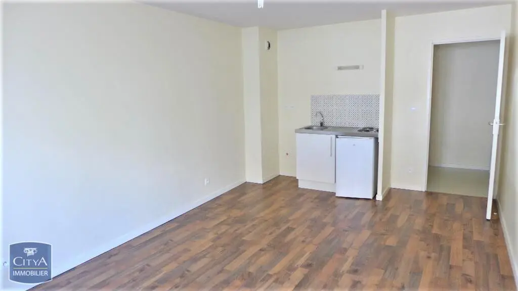 Photo 3 Appartement 1 pièce 27.26m²